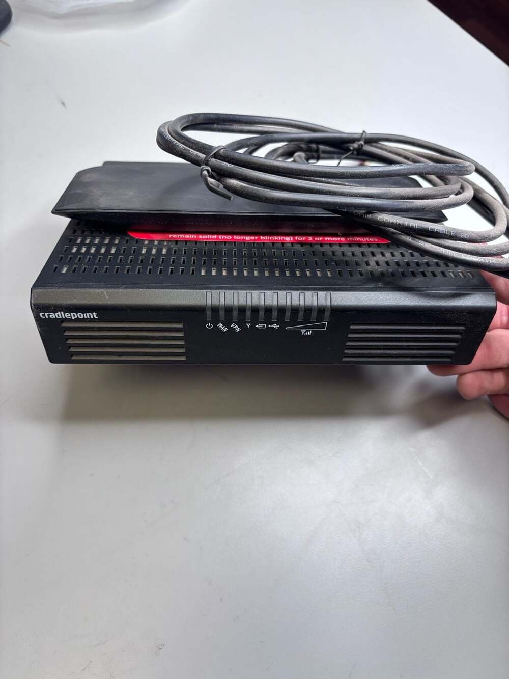 Cradlepoint AER1650LP4 LP4 4G LTE router with